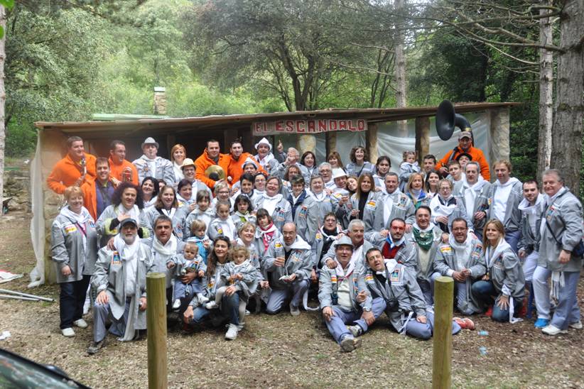 Bodas de Oro y Plata para seis cuadrillas