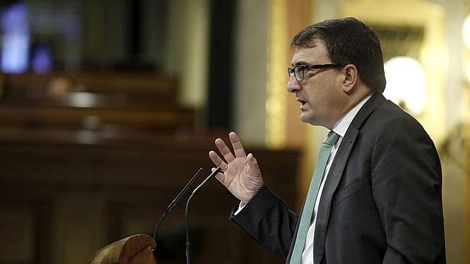 El PNV defiende la República como modelo de Estado y pide una "necesaria" reforma constitucional