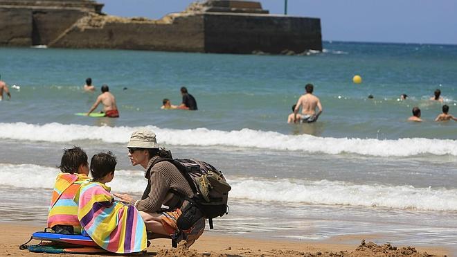 Las mejores playas vascas para ir con niños