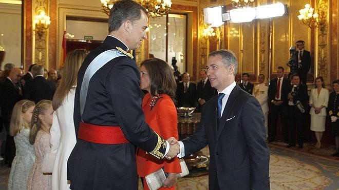 "Eskerrik asko", únicas palabras del Rey en euskera