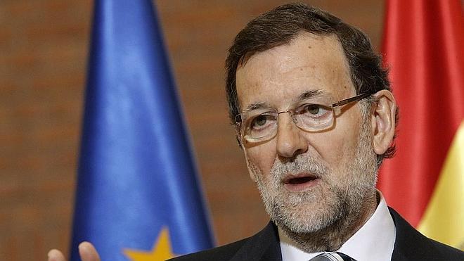Rajoy: "Amaiur no puede dar lecciones de democracia sin pedir la disolución ETA"