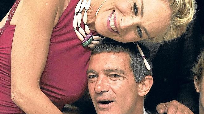 Antonio Banderas y Sharon Stone, ¿más que amigos?