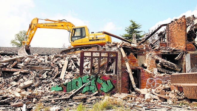Los Bomberos concluyen que el incendio de Izarra se inició en la segunda planta