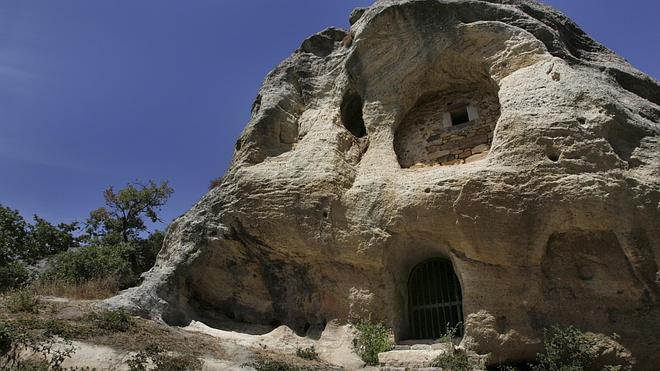 Ruta por los santuarios rupestres más enigmáticos