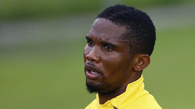 Eto'o acusado de "tráfico humano"