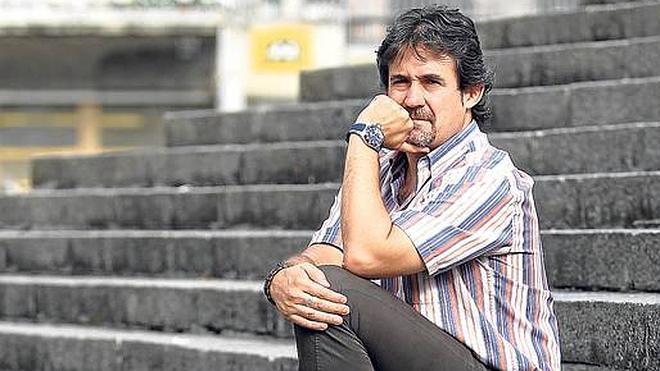 "Urkullu debería mojarse hasta las cachas por la paz, pero le entra vértigo"