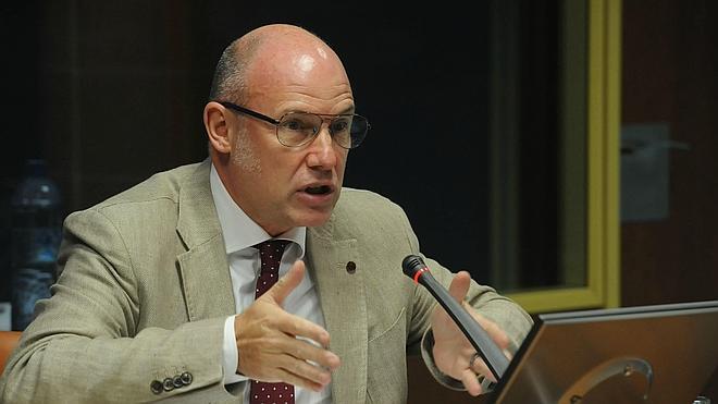 Lamarca critica los "prejuicios" sobre los inmigrantes y la RGI