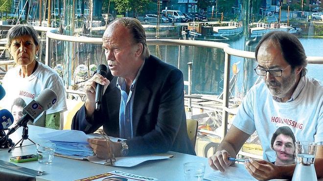 Los padres de Hodei ofrecen una recompensa de 10.000 euros por pistas solventes