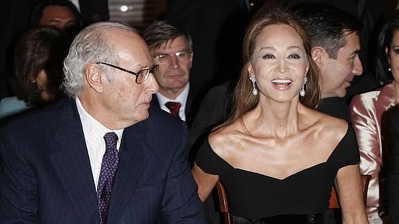 Isabel Preysler cuenta su historia de amor