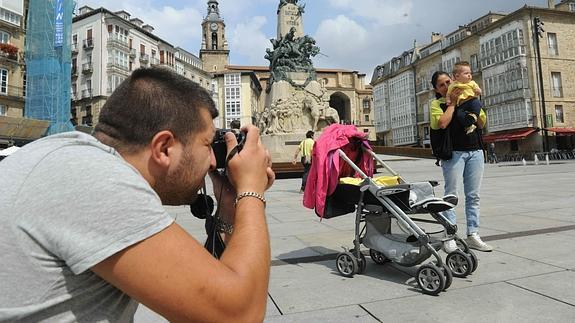 La capital 'gastro' tira menos que la 'green'