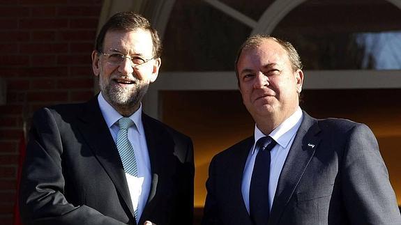 Monago se adelanta a Rajoy al anunciar una ley antisobornos que frene la corrupción