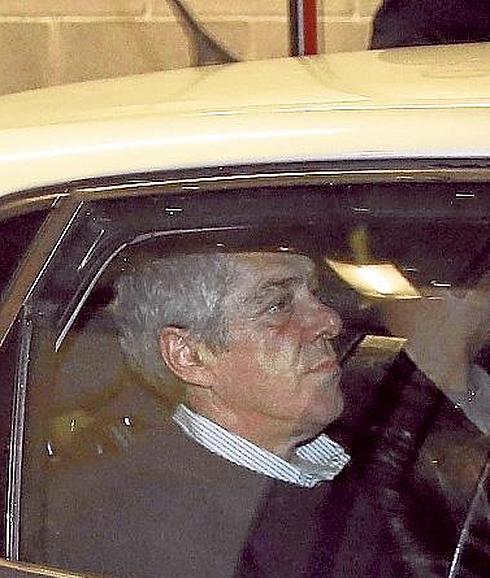 El chófer de Sócrates llevaba a París «maletas llenas de dinero»