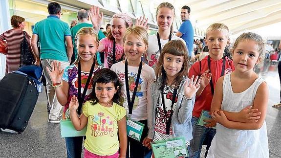 Buscan familias para acoger a más de 50 niños que necesitan salir urgentemente de Chernobil