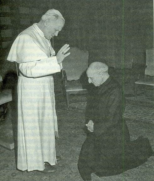 A los 33 años del golpe de mano de Juan Pablo II a los jesuitas | El Correo