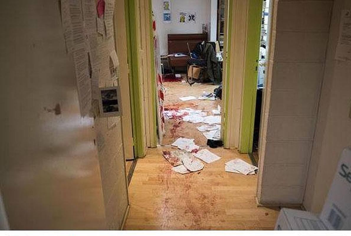 Las primeras imágenes de la redacción del 'Charlie Hebdo' tras la masacre