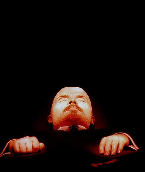 A Lenin le toca baño