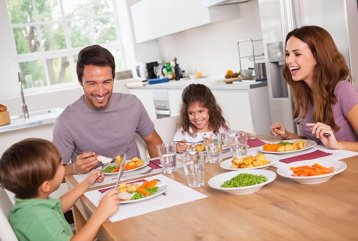 Los Errores Que Cometemos Al Comer En Familia El Correo