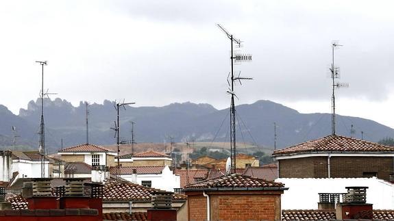 El PNV pide más plazo para adaptar las antenas con el fin de garantizar la recepción de ETB