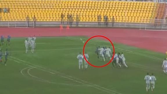 Espectacular gol de escorpión