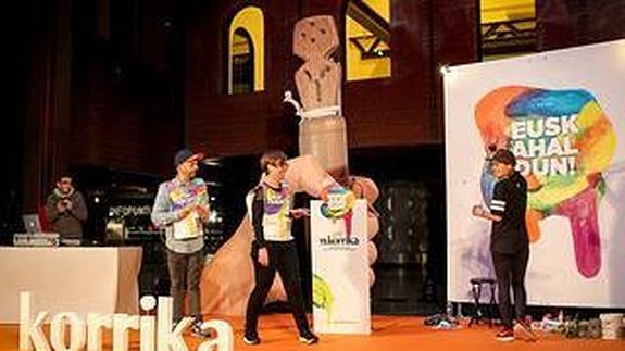 Korrika 19k jada motorrak prest ditu