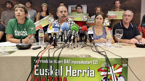 Esait se disuelve tras 20 años de andadura reivindicando la oficialidad de las selecciones vascas