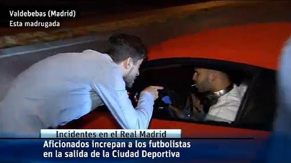 Insultan a los jugadores del Madrid tras la derrota en el Clásico