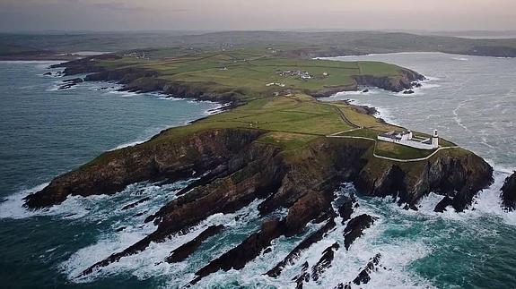 La costa más salvaje y bella de Irlanda grabada con drones
