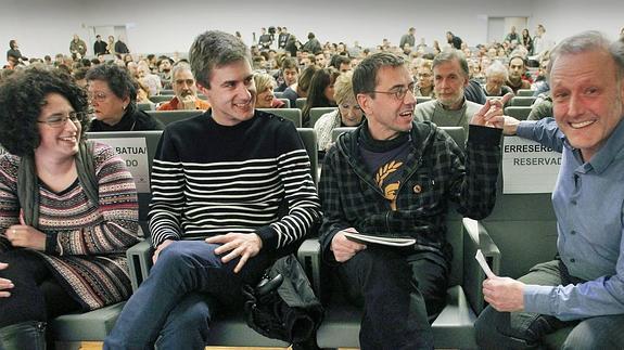 El sector oficial se hace con el control de las listas de Podemos para las forales