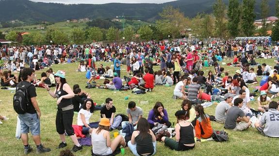 EITBk ikastolekin duen lankidetza akordioa berritu du