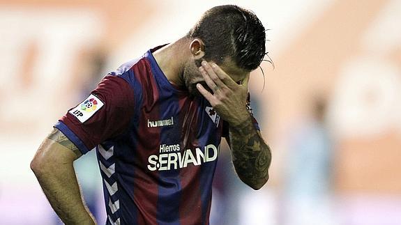 El Eibar, con la soga al cuello