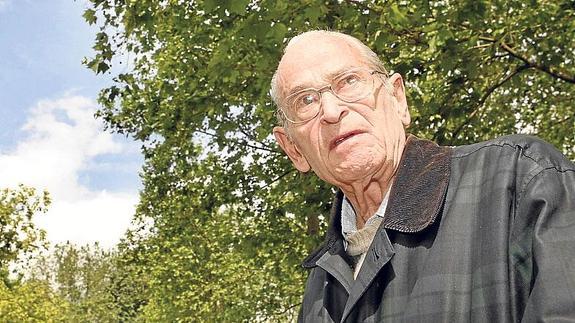 Fallece a los 90 años Jon Castañares, el primer alcalde de la democracia en Bilbao