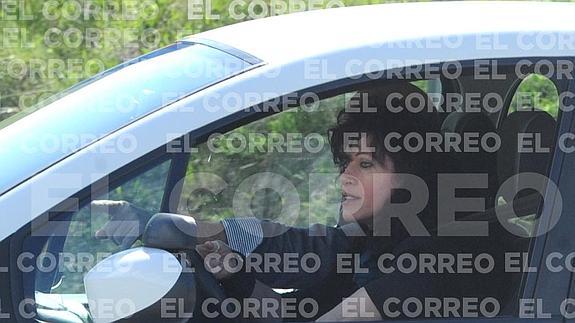 Las fotos de 'La Tigresa' fuera de la cárcel para sacarse el carné de conducir