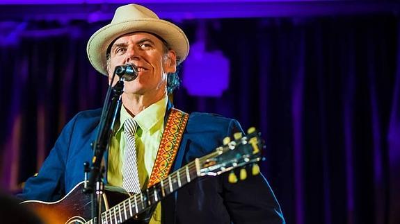 John Hiatt & The Combo uztailaren 2an izango da Kafe Antzokian
