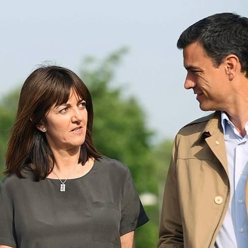 Mendia: "A PNV y EH BILDU no les interesa el paro o los desahucios, su obsesión es el derecho a decidir"