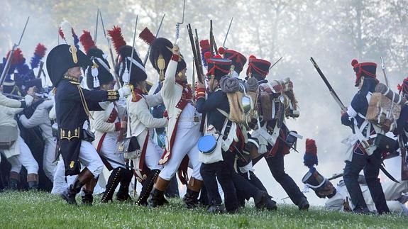 Revive la batalla napoleónica en Vitoria y visita su museo de armas