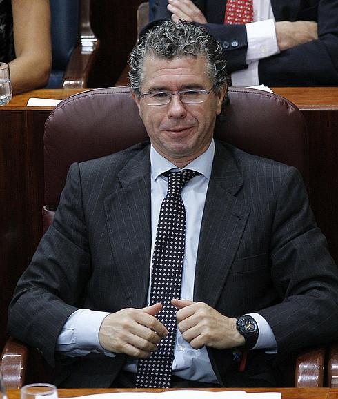 La red 'Púnica' llegó a diseñar a la carta los concursos públicos que luego ganaba