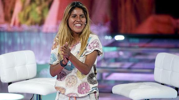 Chabelita se enteró por la prensa de que era adoptada