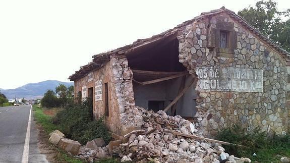 Fallece un joven vitoriano tras empotrar su vehículo contra un edificio en La Rioja