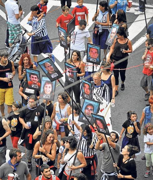 Batalla por los presos de ETA en las fiestas vascas