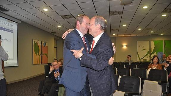 Ricardo Barkala releva a Ibon Areso en la presidencia del Consorcio de Aguas