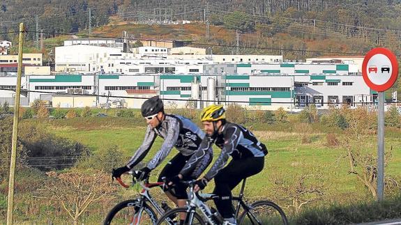 La multinacional Schneider traslada de Barcelona a Bilbao su dirección industrial