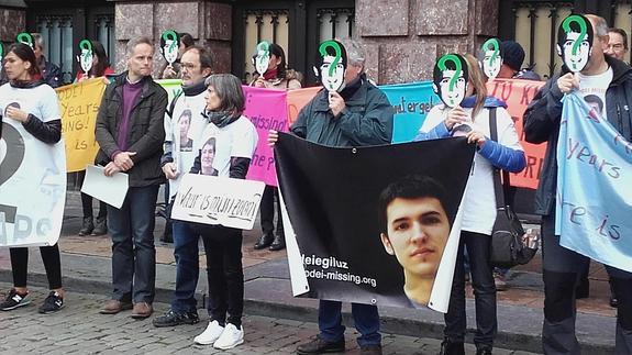 La familia de Hodei exige en Amberes que siga su búsqueda