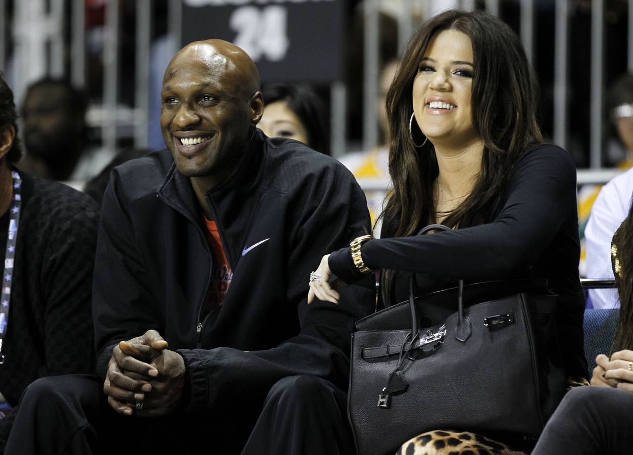 Lamar Odom mejora y ya está en Los Ángeles