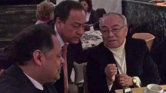 Los Panchos cantan 'Si tú me dices ven' para los usuarios de elcorreo.com