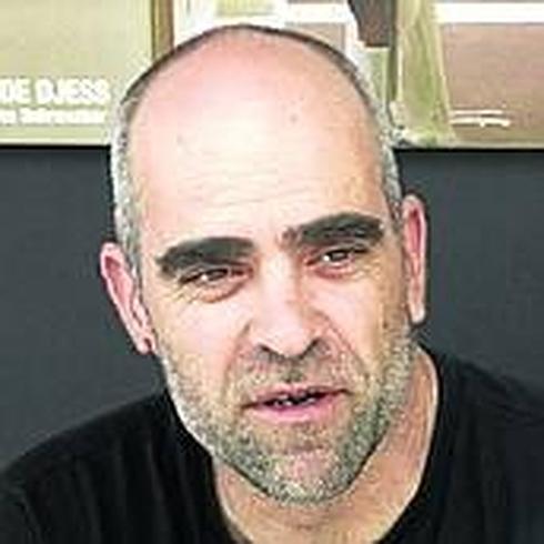 Luis Tosar, padre junto a su novia María Luisa Mayol