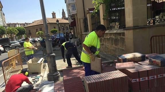 Casi 1,4 millones de asalariados cobran menos de 655 euros, la mayoría a jornada parcial