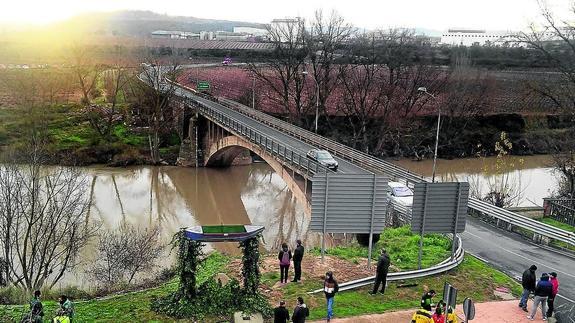 Buscan en el Ebro a un vecino de Fuenmayor desaparecido en Lapuebla de Labarca