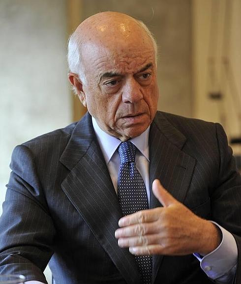 El presidente de BBVA gana hasta 5,6 millones al año