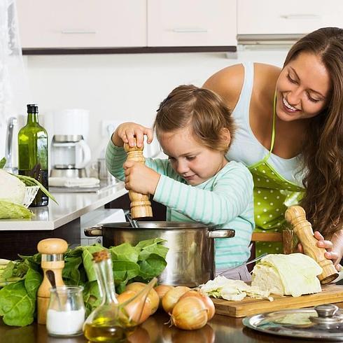 Aita, ama... ya está lista la comida