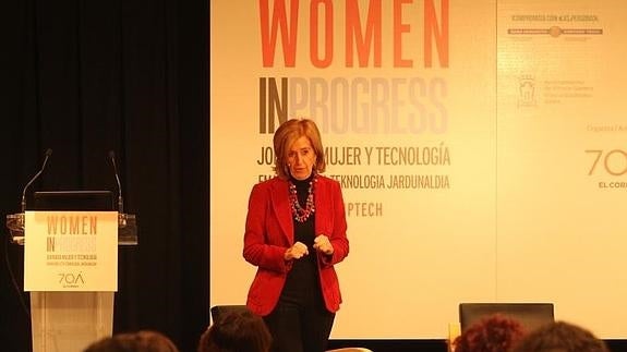 «Ha habido que convencer a los jóvenes de que hombres y mujeres no somos iguales»